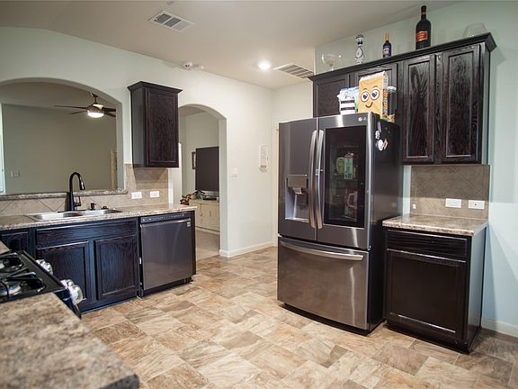 5th image of 6912 Plains Crest Dr