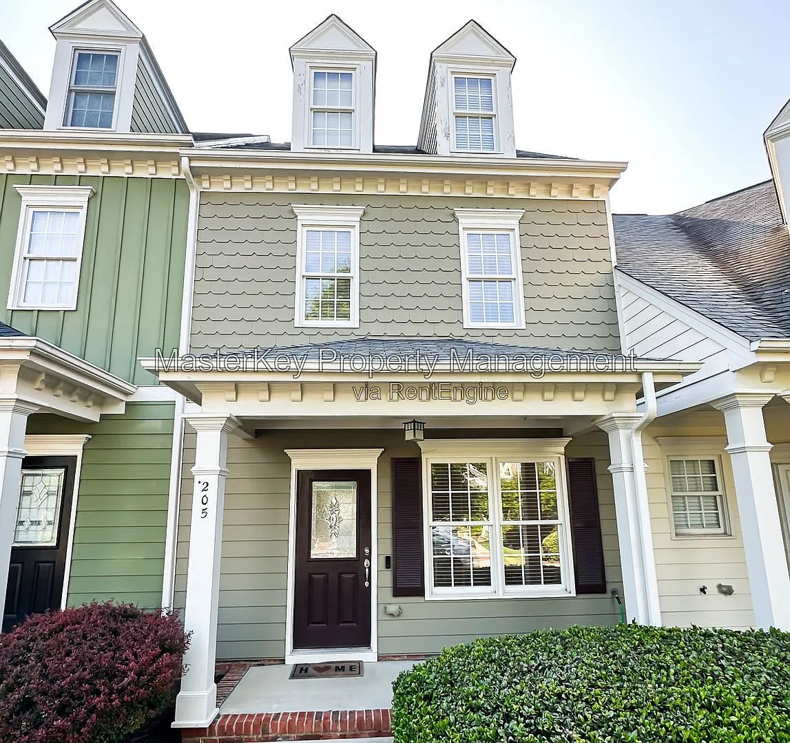 2 bed, 2.5 bath, 1400 sqft, $1,795 — Photo 1