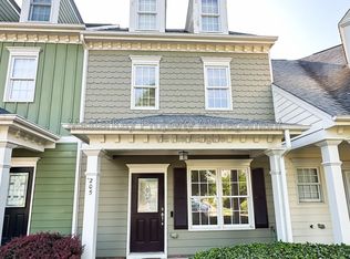 205 Old Grove Ln, Apex, NC 27502