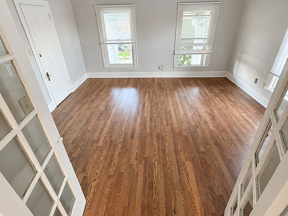3rd image of 30 N 11th St APT 4