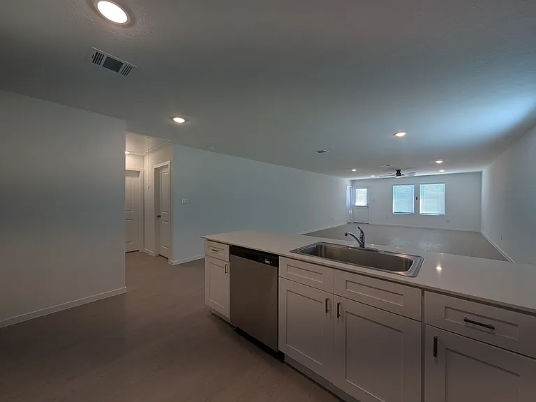2207 Allison Crk — Photo 6