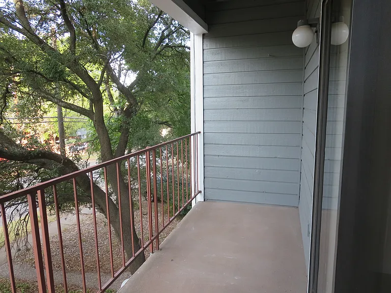 2901 San Jacinto Blvd #207 — Photo 16