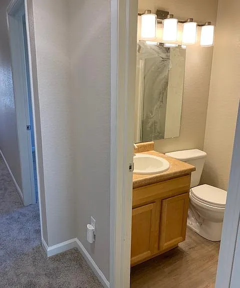 140 N Sheridan Ave #104 — Photo 31