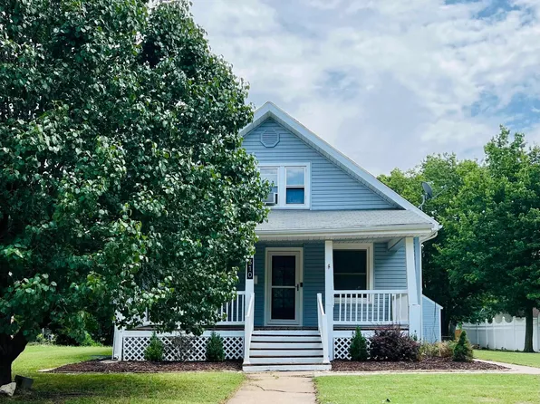 310 N Lincoln St, Marion, KS 66861