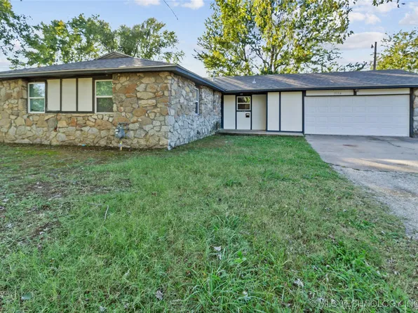 1116 N 15th St, Collinsville, OK 74021