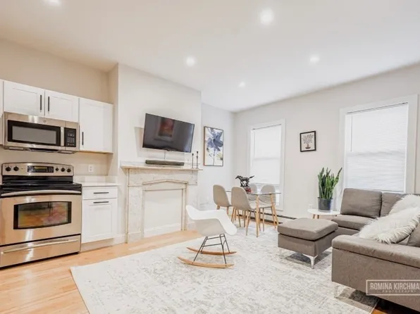 127 Lexington St #1, Boston, MA 02128