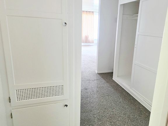 Hallway with spaces.