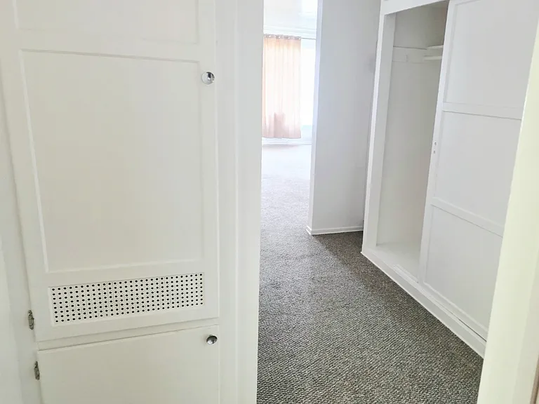 Hallway with spaces.