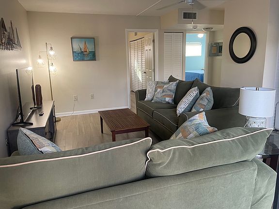 5th image of 370 Base Ave E APT 107