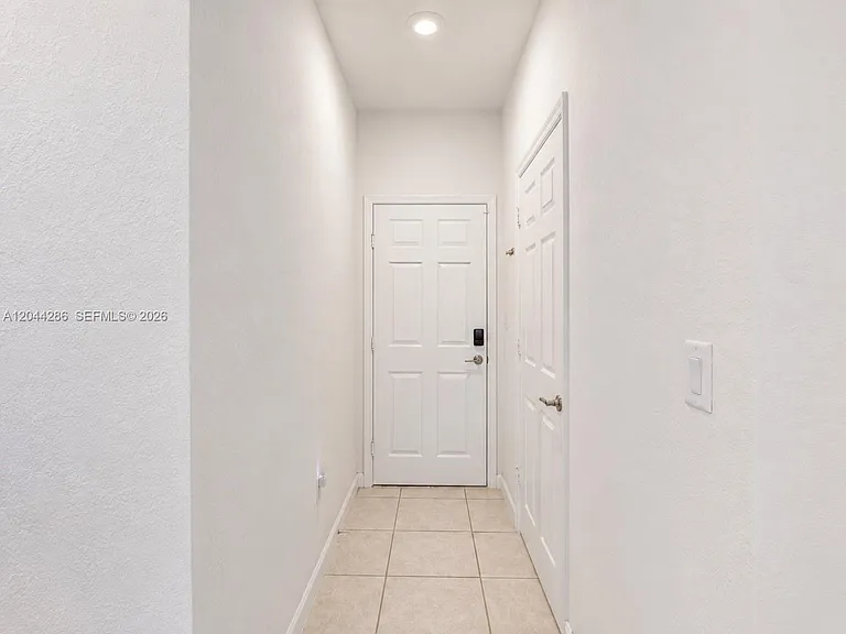 22886 SW 128th Pl — Photo 17