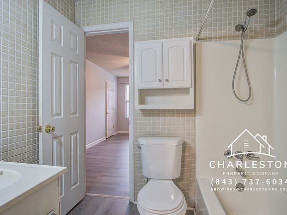 2nd image of 6280 Lucille Dr APT D