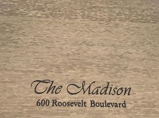 600 Roosevelt Blvd APT 405, Falls Church, VA 22044