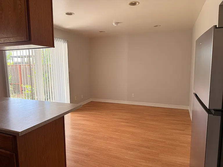 339 Swan Way — Photo 3