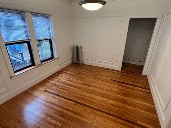 5th image of 5012 N Hermitage Ave APT 1E