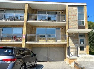 242 Wilmington Ave #2, Toronto, ON M3H 5K3