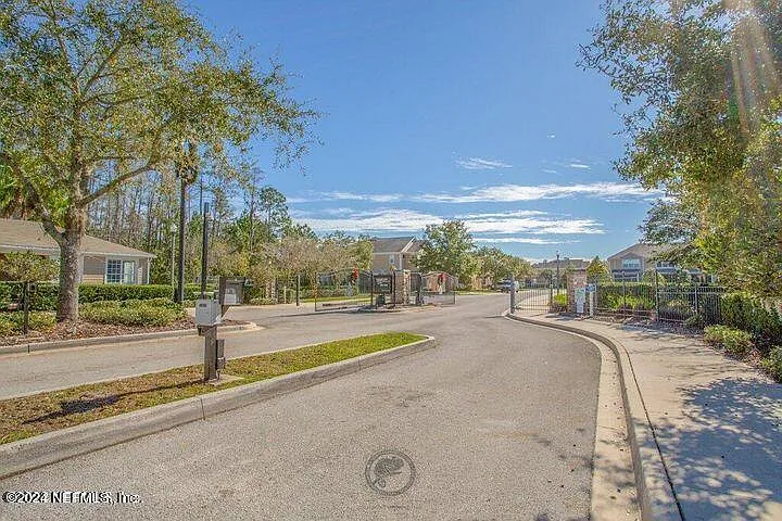 4182 Marblewood Ln — Photo 47