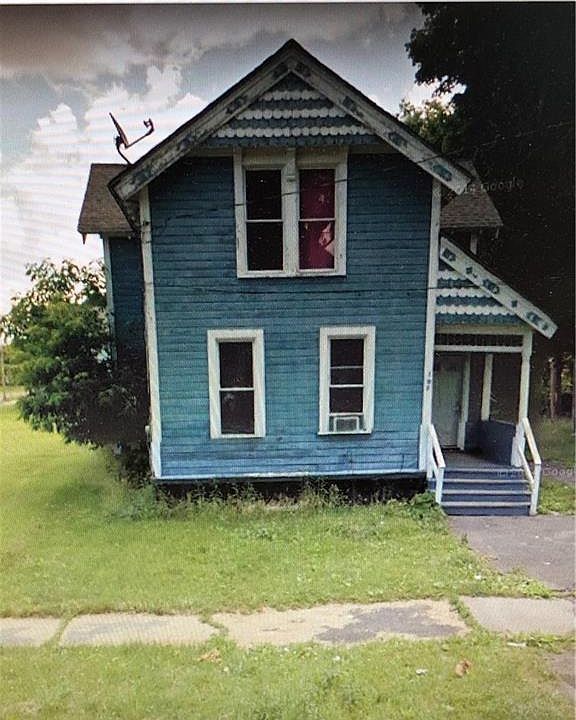 1st image of 107 Dearborn Pl