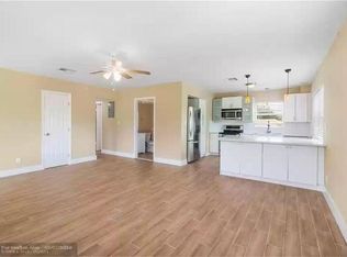 1675 NE 9th Ave #2, Fort Lauderdale, FL 33305