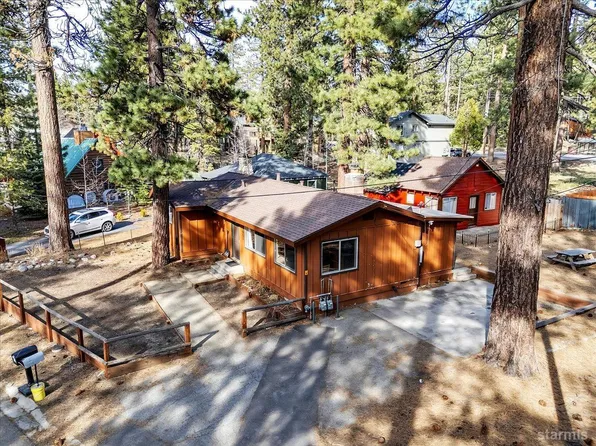 1083 Aspenwald Rd, South Lake Tahoe, CA 96150