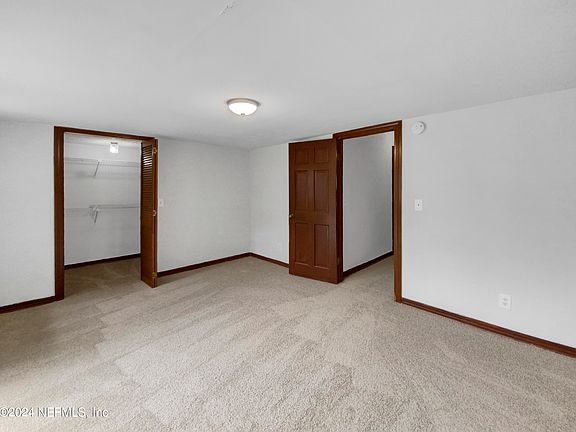 3rd image of 2333 BETHUNE Avenue