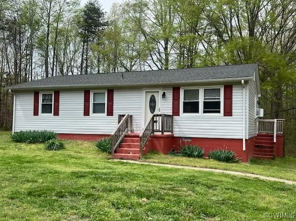 8920 Richard Ln, Rice, VA 23966