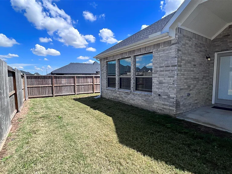 4218 Haven Crest Ln — Photo 23