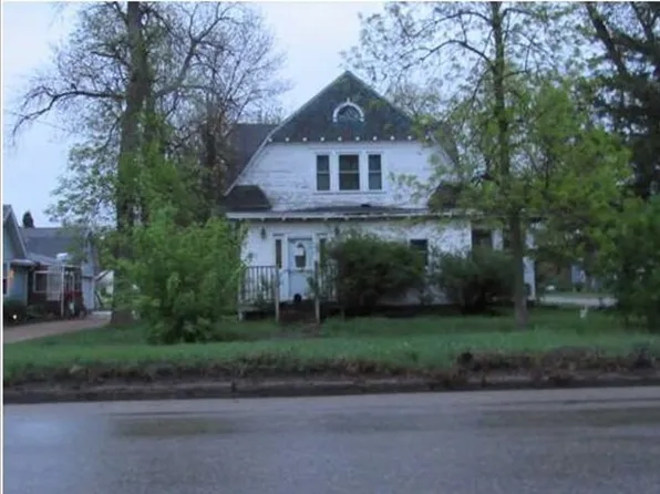 400 Washington Ave, Villard, MN 56385