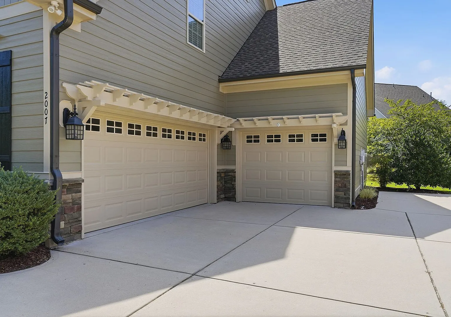 Available Now! Stunning Home In Beautiful Cary, North Carolina — Photo 4