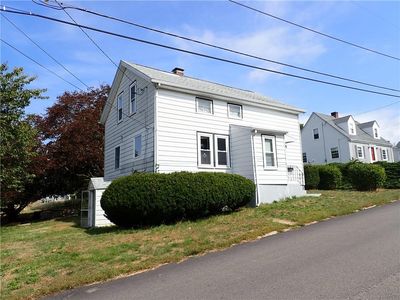 238 Judson St, Tiverton, RI, 02878