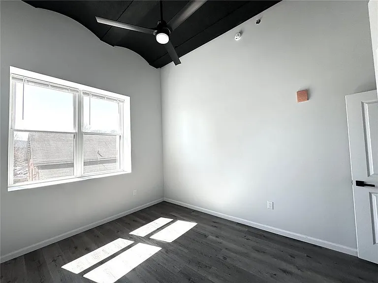 810 Monocacy St #103 — Photo 5