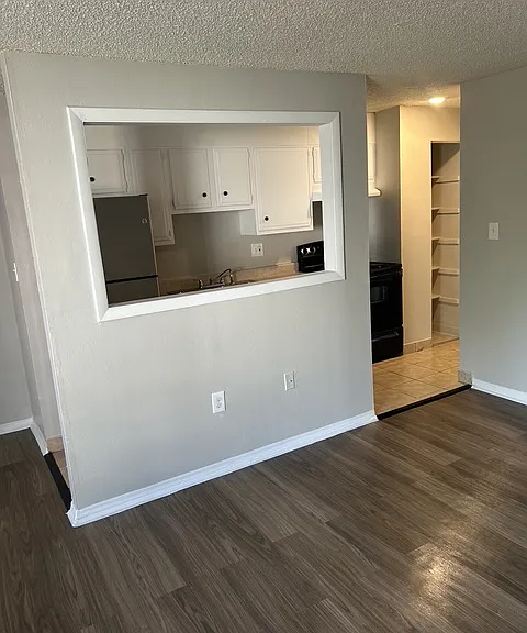 1289 Yukon St #101 — Photo 4