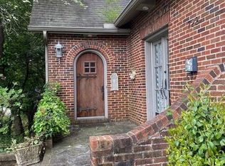 722 Gunter Ave, Guntersville, AL 35976