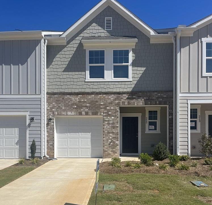 1st image of 215 Bonavista Way