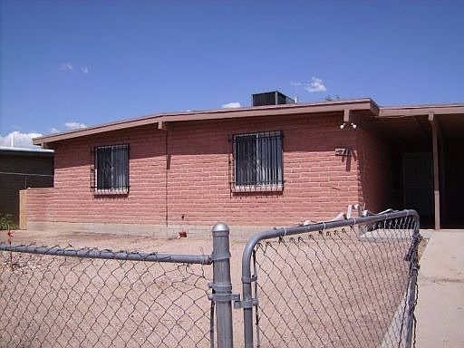 1st image of 1851 E Calle Muleta