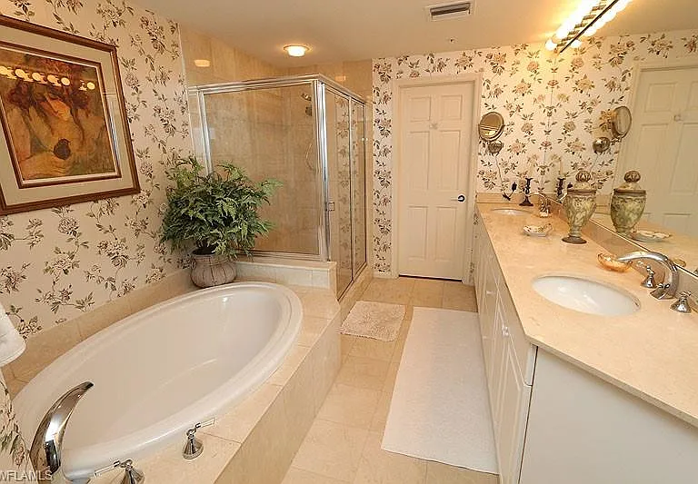 60 Seagate Dr #604 — Photo 14