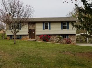 2716 Chantay Dr, Maryville, TN 37803