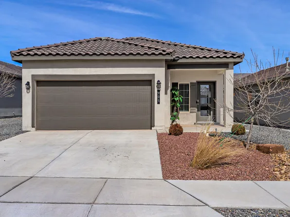 905 Tazanita Loop SE, Rio Rancho, NM 87124