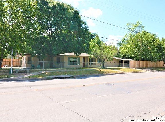 2nd image of 306 Bynum Ave