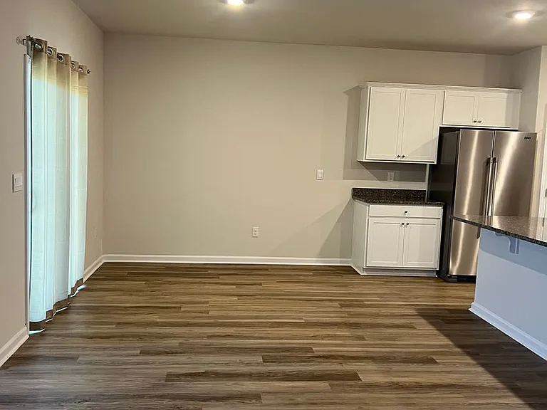 331 Gringott Ln — Photo 14