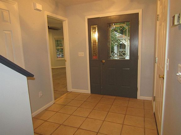 3rd image of 1638 Pondside Dr