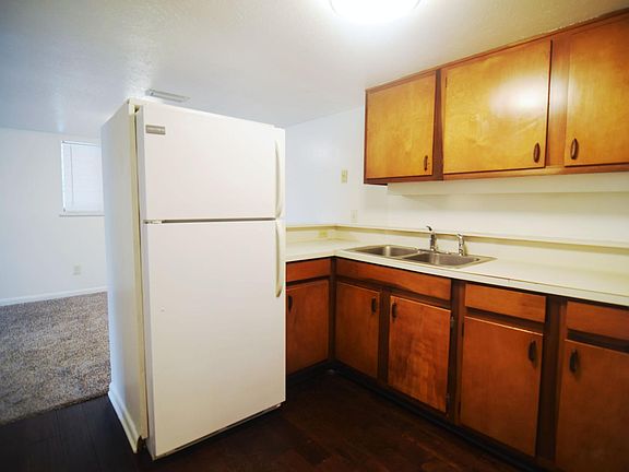 Lots of Kitchen Storage