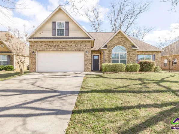 202 Greythorne Dr, Kathleen, GA 31047