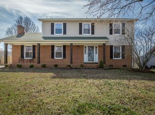 2038 Fox Run Rd, Burlington, NC 27215