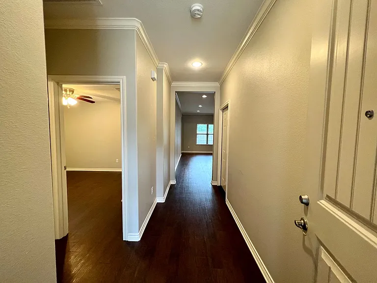 Amberwood Townhomes — Photo 4