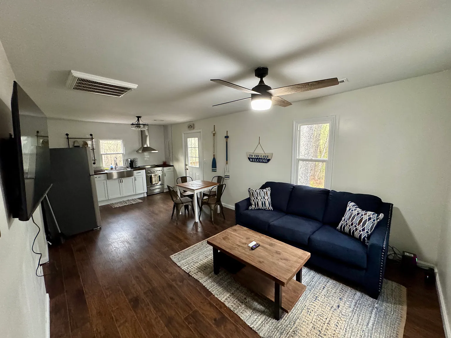 808 Scotts Chapel Rd — Photo 2