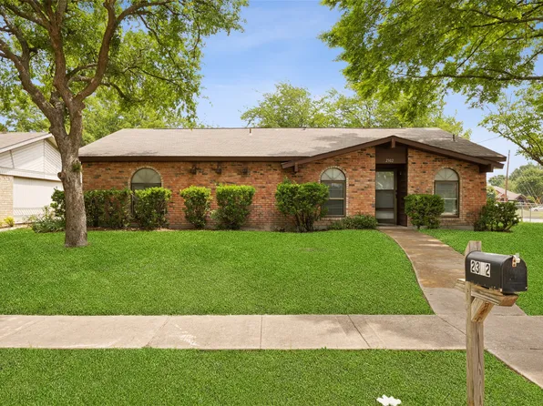 2302 Denmark Dr, Garland, TX 75040