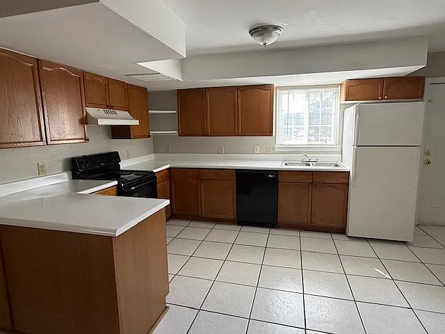 641 Powder Springs St SE — Photo 21