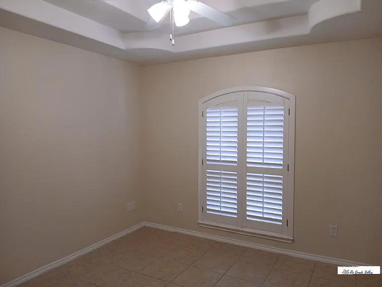 1514 Christian Cir — Photo 10