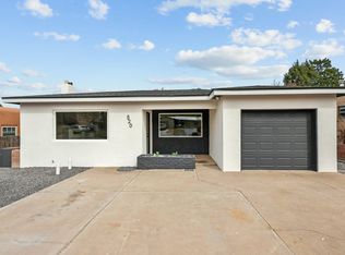 520 Montclaire Dr SE, Albuquerque, NM 87108