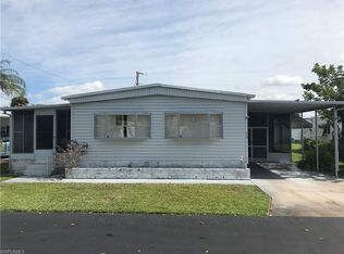 213 Harvest Ln, North Fort Myers, FL 33917
